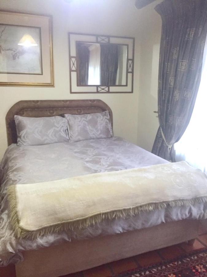 Dee'S Place Hotel Agulhas Luaran gambar